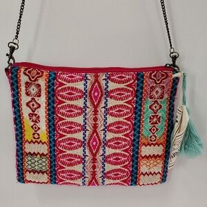 Camel Threads Totes & Toes Crossbody Bag Zip Top Chain Strap Embroidered